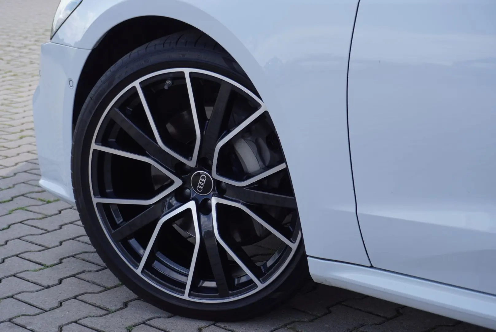 A7 50 TDI S-Line+S-Sitze+Pano+21Zoll+B&O+UPE121+