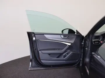 A7 Sportback 55 TFSIe quattro S line LED Navi