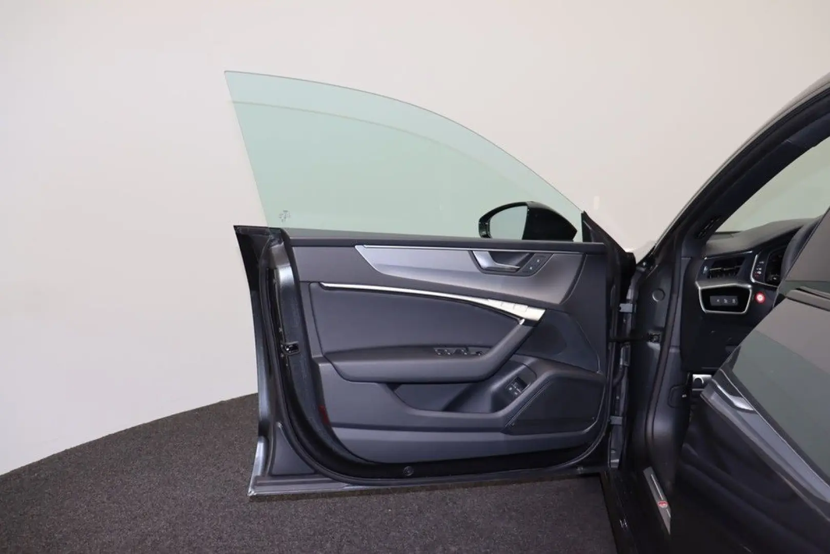 A7 Sportback 55 TFSIe quattro S line LED Navi