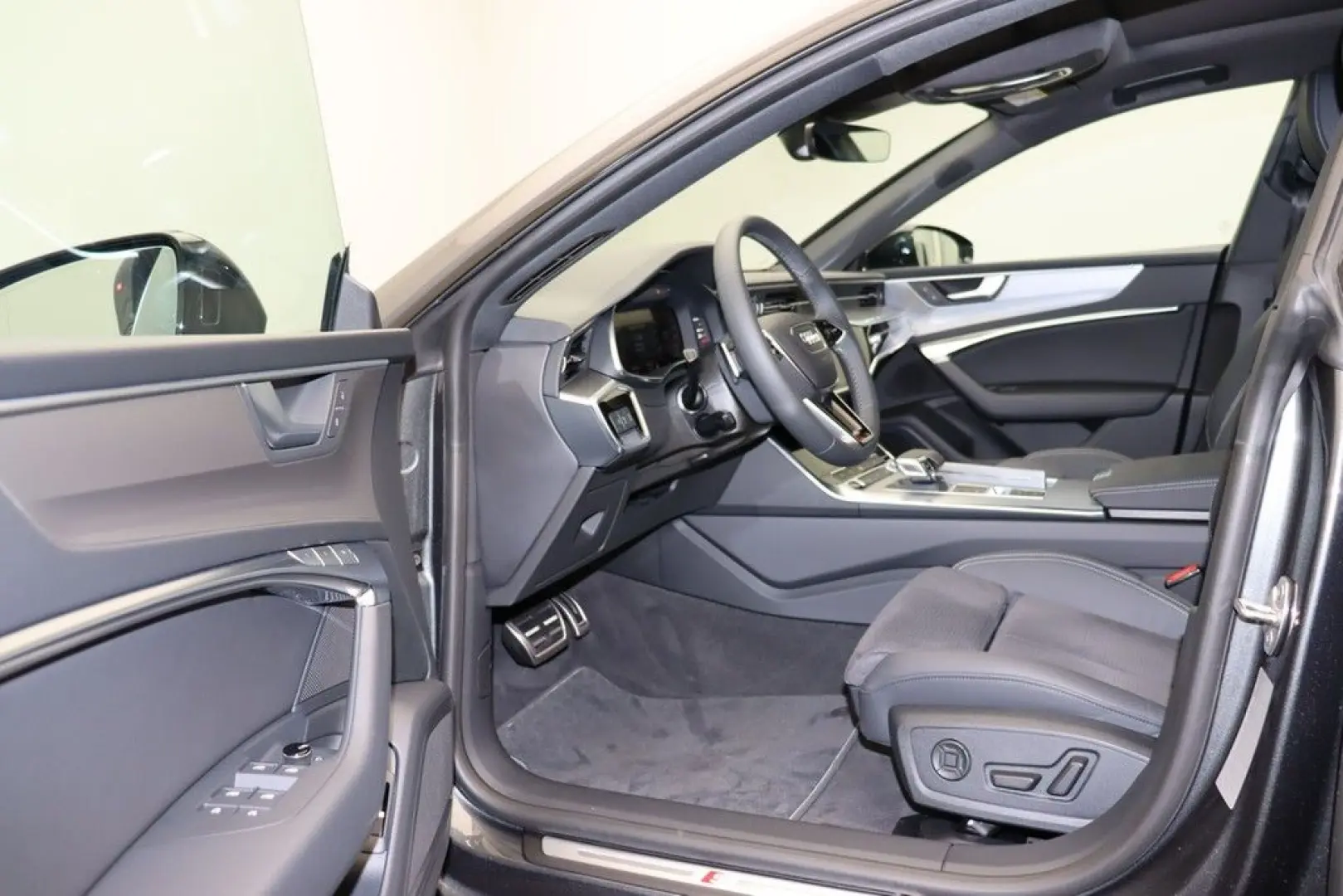 A7 Sportback 55 TFSIe quattro S line LED Navi