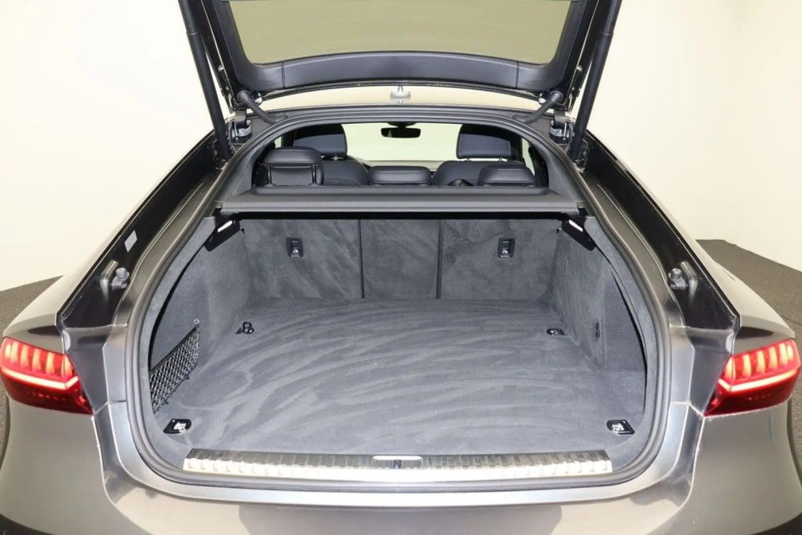 A7 Sportback 55 TFSIe quattro S line LED Navi