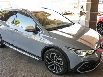 VW GOLF 8 ALLTRACK Break