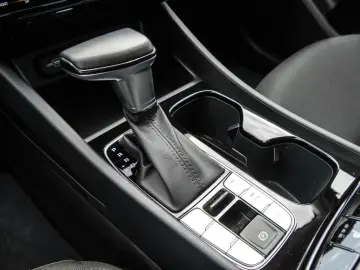 Tucson 1.6 TGDI 48V DCT Select |KAM|NAVI|LED|LM