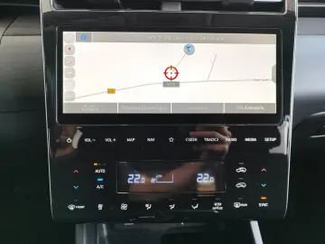 TUCSON 1.6 T-GDI DCT LED|Navi|SHZ