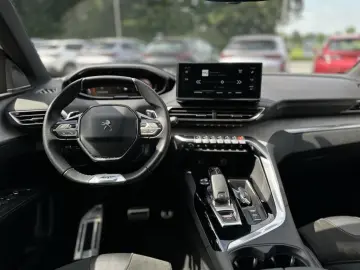 3008 1.6 PureTech 180 GT **360grad/Focal/Navi**