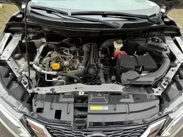 Qashqai 1.3 DIG-T 160 PS DCT 4x2 AKARI PGD 19