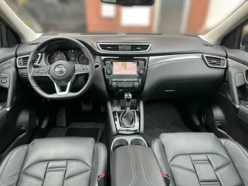 Qashqai 1.3 DIG-T 160 PS DCT 4x2 AKARI PGD 19