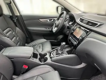 Qashqai 1.3 DIG-T 160 PS DCT 4x2 AKARI PGD 19