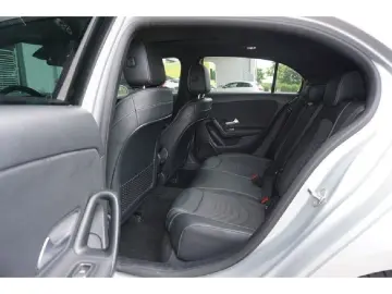 A 200 AHK Pano S-Dach Key LED Lane Navi RKam AUT