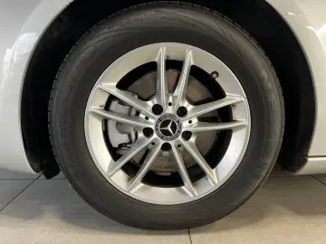 A 200 Style NAVI PDC&KAMERA KLIMAANLAGE+SHZ+MBUX