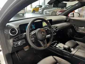 A 200 Style NAVI PDC&KAMERA KLIMAANLAGE+SHZ+MBUX