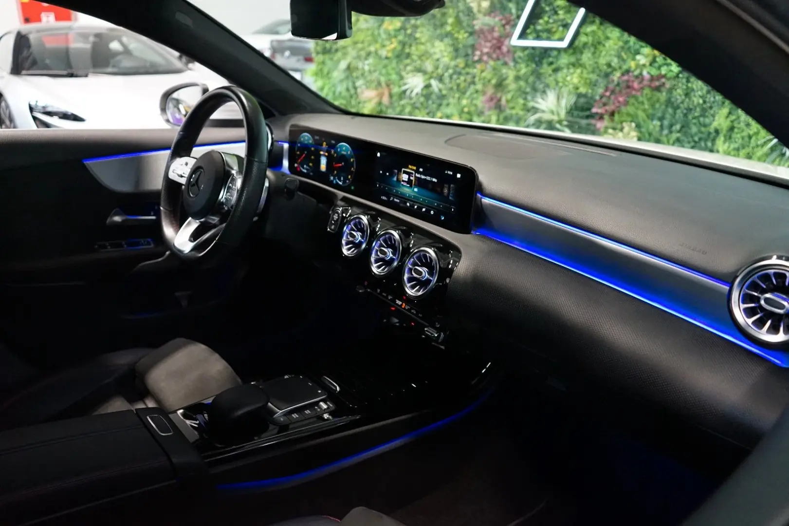 A200*AMG*CARPLAY*LED*CAMERA*17.851€ NETTO