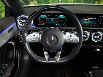A200*AMG*CARPLAY*LED*CAMERA*17.851€ NETTO