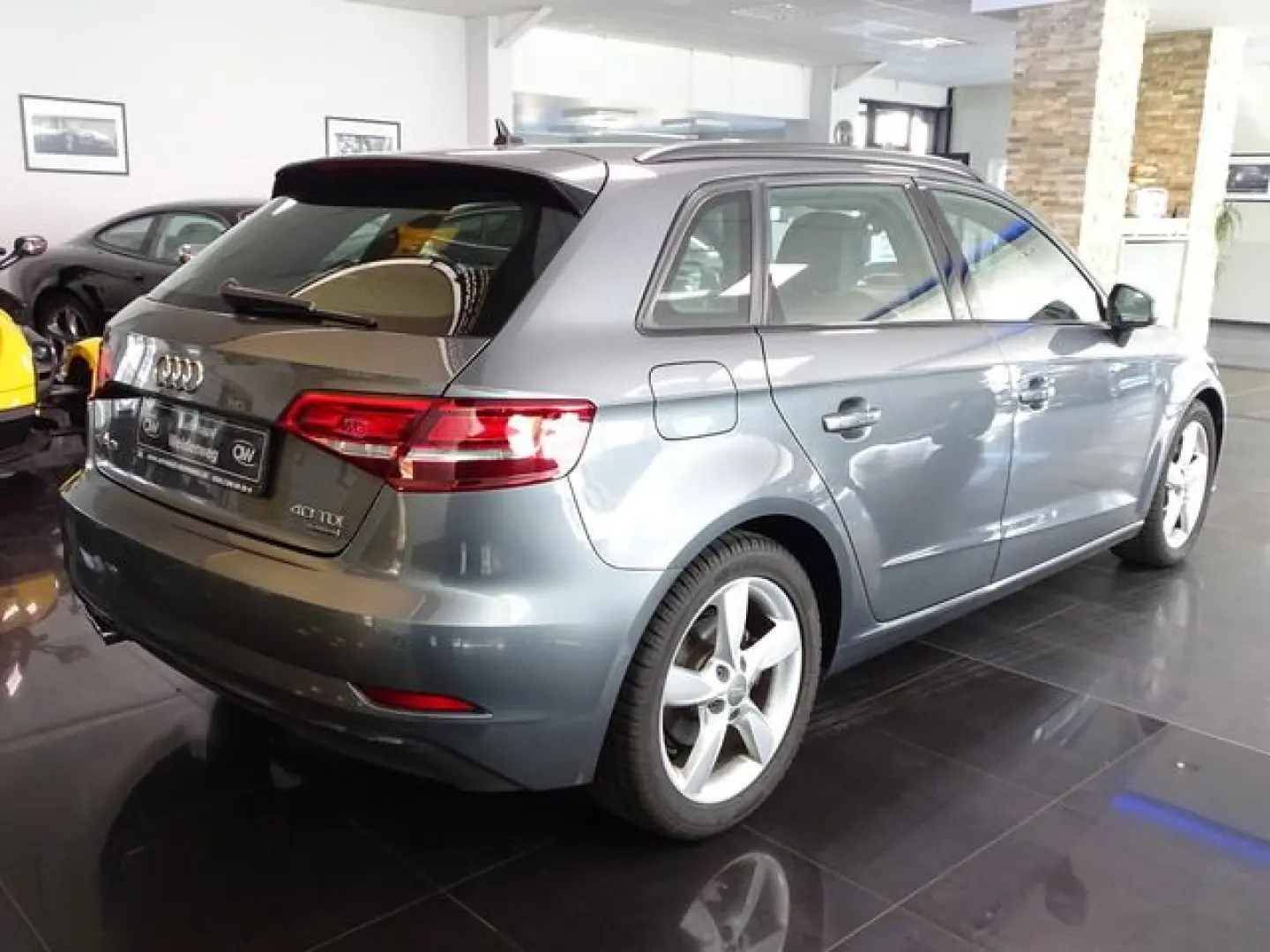 A3 40 TDI Sportback Quattro Navi Xenon PDC SHZ