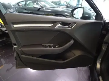 A3 40 TDI Sportback Quattro Navi Xenon PDC SHZ