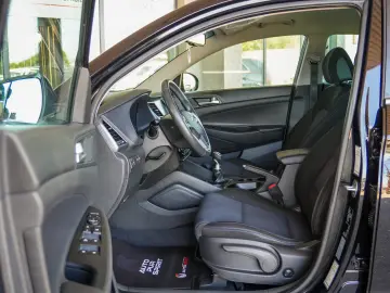 HYUNDAI TUCSON 2.0 CRDI Xpossi