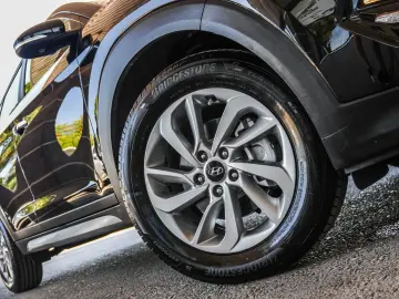 HYUNDAI TUCSON 2.0 CRDI Xpossi
