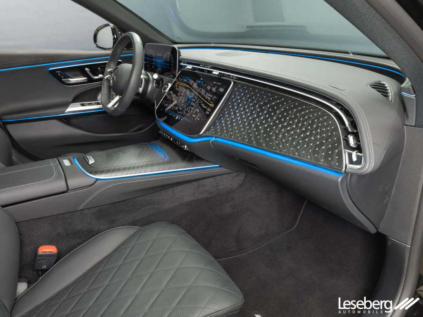 E 300 de AMG DIG.LIGHT/AHK/Distronic/Memory/360°