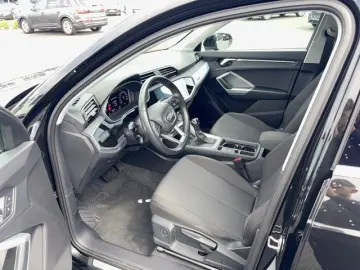 Q3 45 TFSI S-tronic quattro S-Line AHK+LED+NAVI+