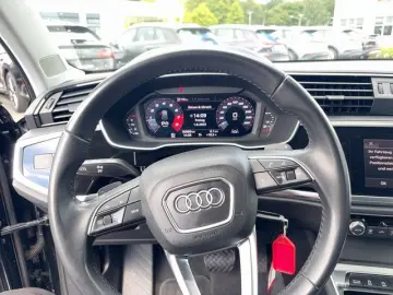 Q3 45 TFSI S-tronic quattro S-Line AHK+LED+NAVI+