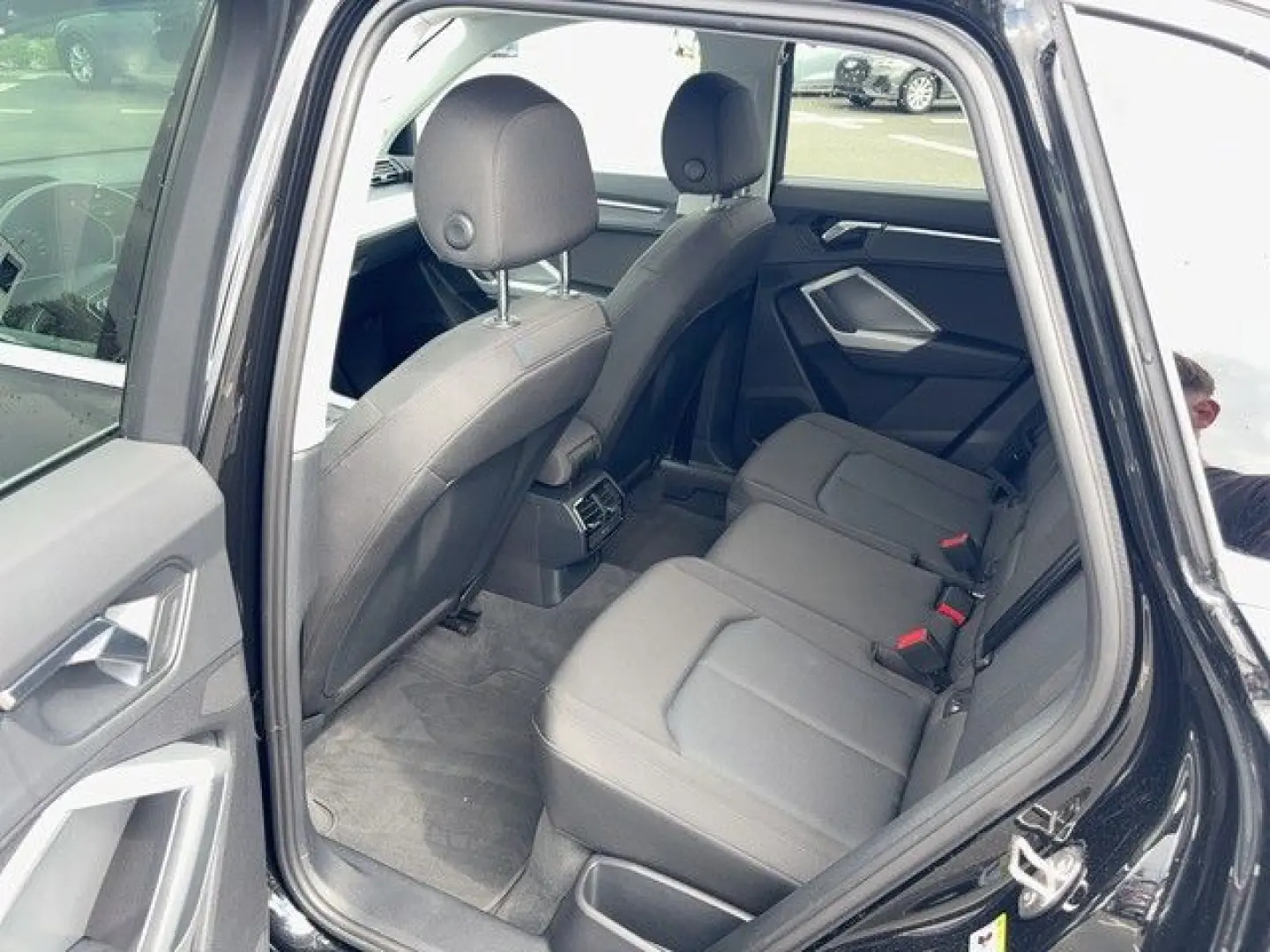 Q3 45 TFSI S-tronic quattro S-Line AHK+LED+NAVI+