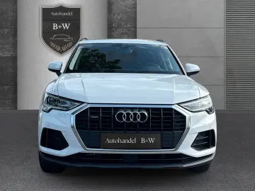Q3 40 TFSI quattro NAVI+GJR+SHZ+LED+PDC