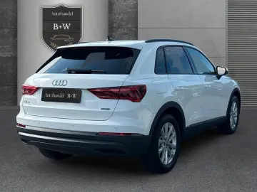 Q3 40 TFSI quattro NAVI+GJR+SHZ+LED+PDC
