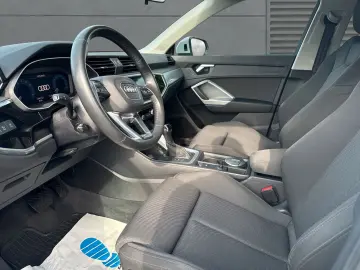 Q3 40 TFSI quattro NAVI+GJR+SHZ+LED+PDC