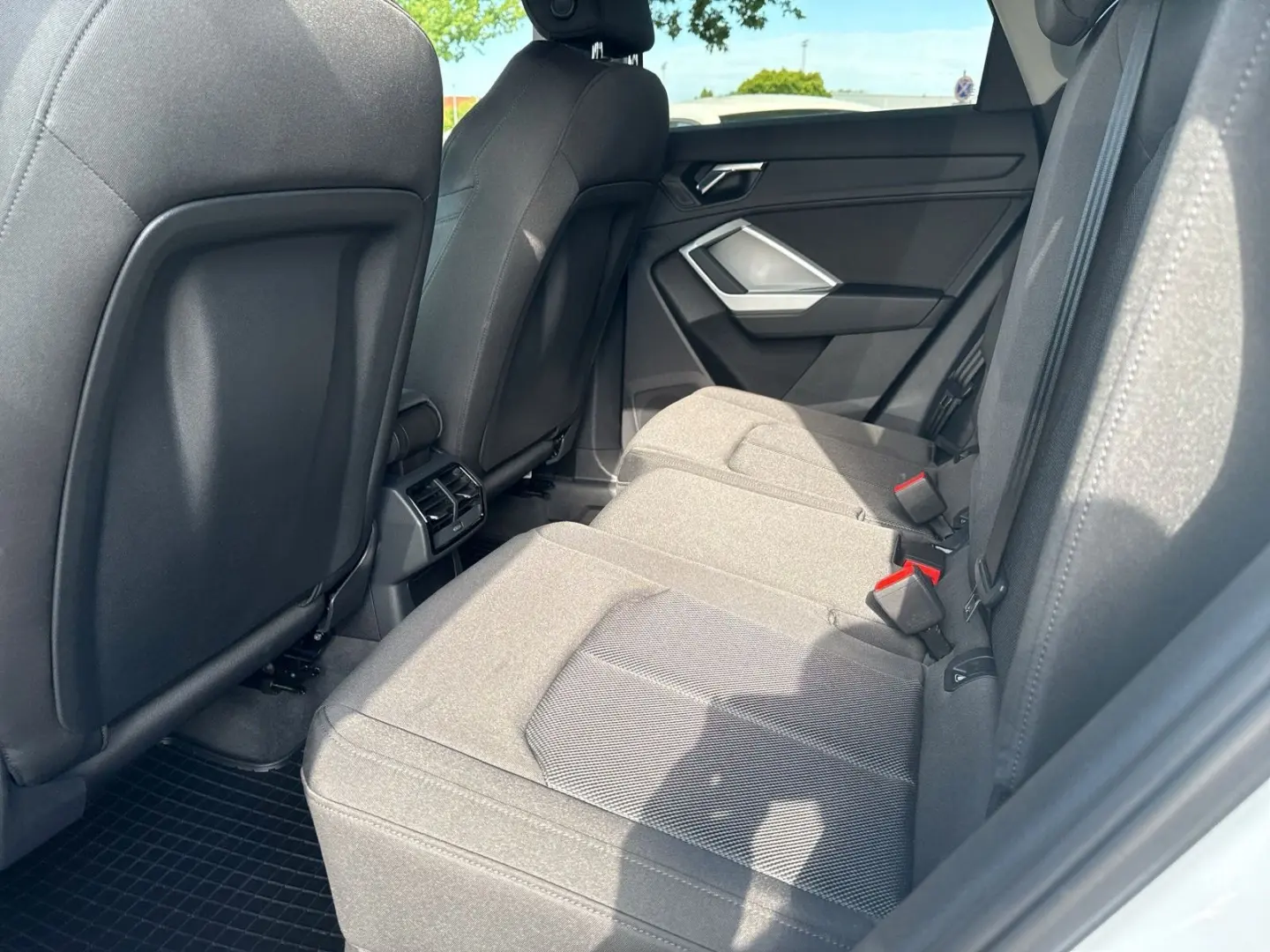 Q3 40 TFSI quattro NAVI+GJR+SHZ+LED+PDC