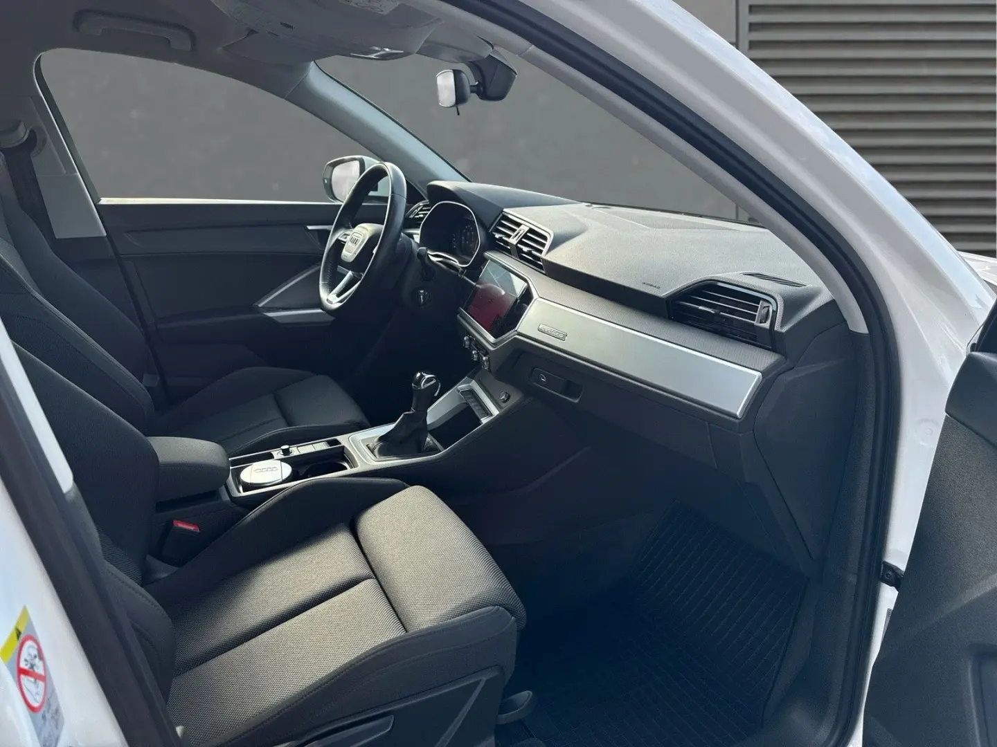 Q3 40 TFSI quattro NAVI+GJR+SHZ+LED+PDC