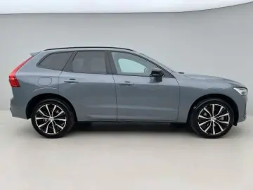 XC 60 XC60 Plus Dark AWD B4