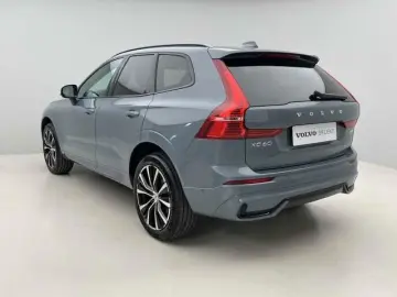 XC 60 XC60 Plus Dark AWD B4