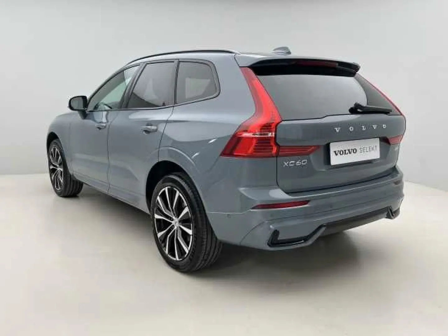 XC 60 XC60 Plus Dark AWD B4
