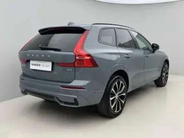 XC 60 XC60 Plus Dark AWD B4