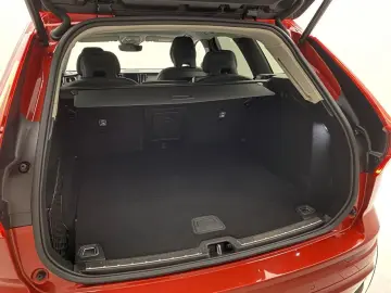 XC 60 XC60 Plus Dark AWD B4 AUT