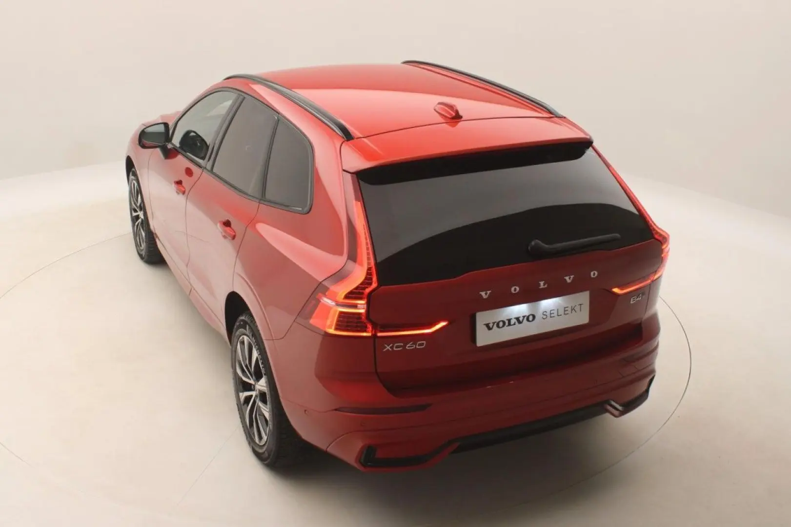 XC 60 XC60 Plus Dark AWD B4 AUT