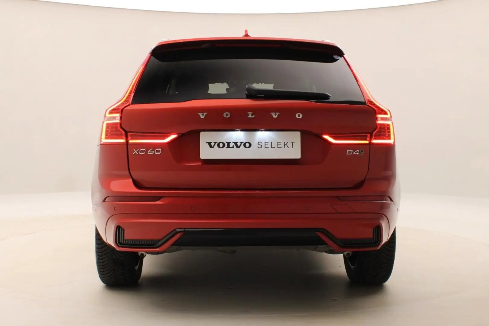 XC 60 XC60 Plus Dark AWD B4 AUT