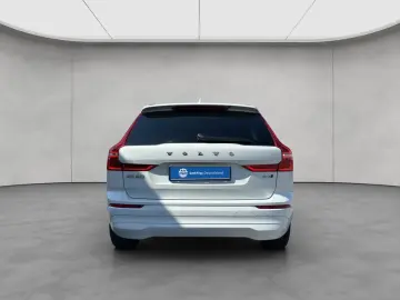 XC60 B4 AWD Momentum-Pro Aut Glasd AHK Google-Ma