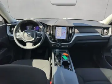 XC60 B4 AWD Momentum-Pro Aut Glasd AHK Google-Ma