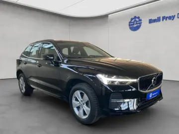 XC60 B4 AWD Momentum-Pro Aut Vollleder Standheiz