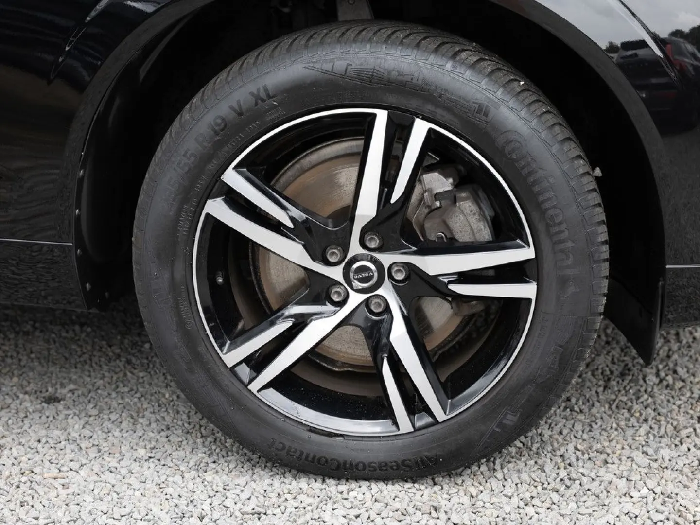 XC60 B4 R-Design AWD NAVI FACEL. LED AHK PANO