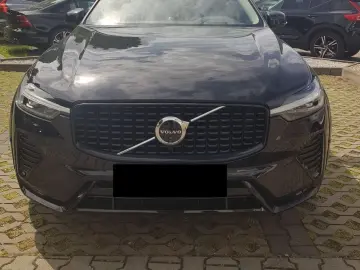 XC60 B4 D AWD Ultimate Dark 360Kamera B&W MASSAG