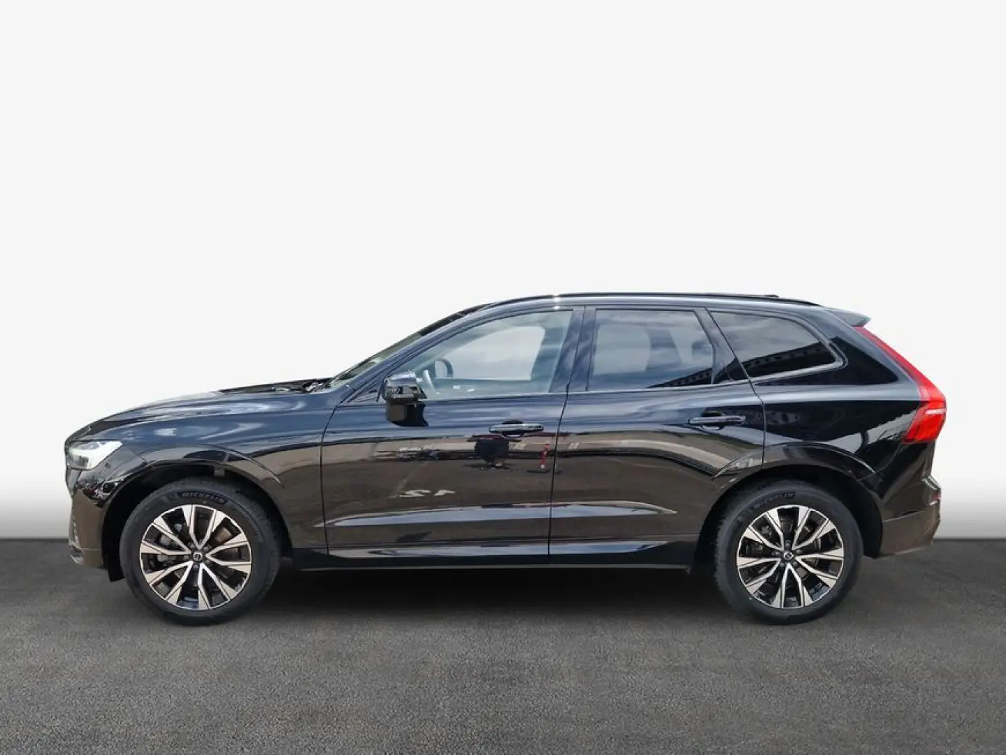XC60 B4 D AWD Plus Dark *AHK/LED*
