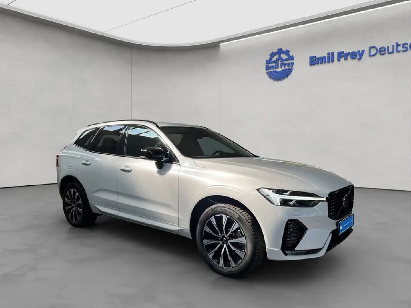 XC60 B4 AWD Plus-Dark Aut Leder BLIS PilotAssist