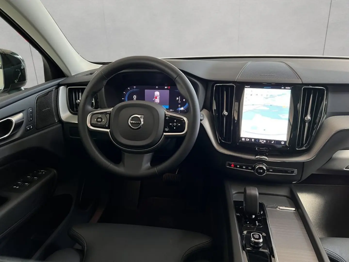 XC60 B4 AWD Plus-Dark Aut Leder BLIS PilotAssist