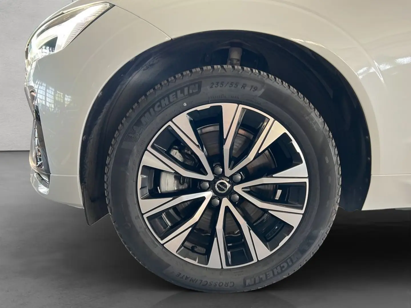 XC60 B4 AWD Plus-Dark Aut Leder BLIS PilotAssist