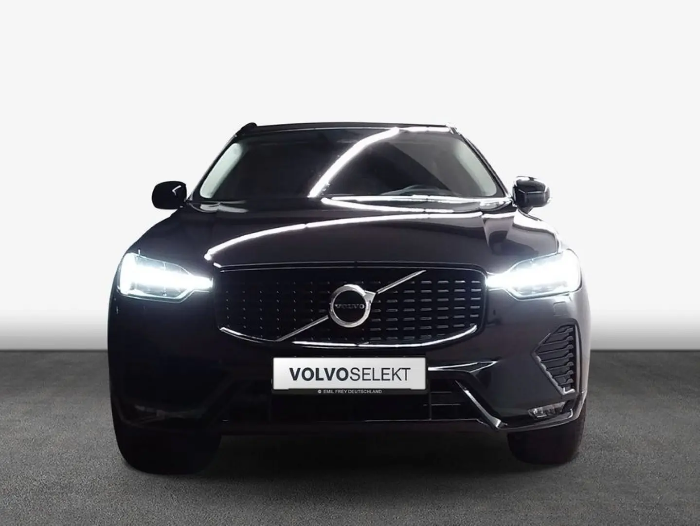 XC60 B4 D AWD Plus Dark