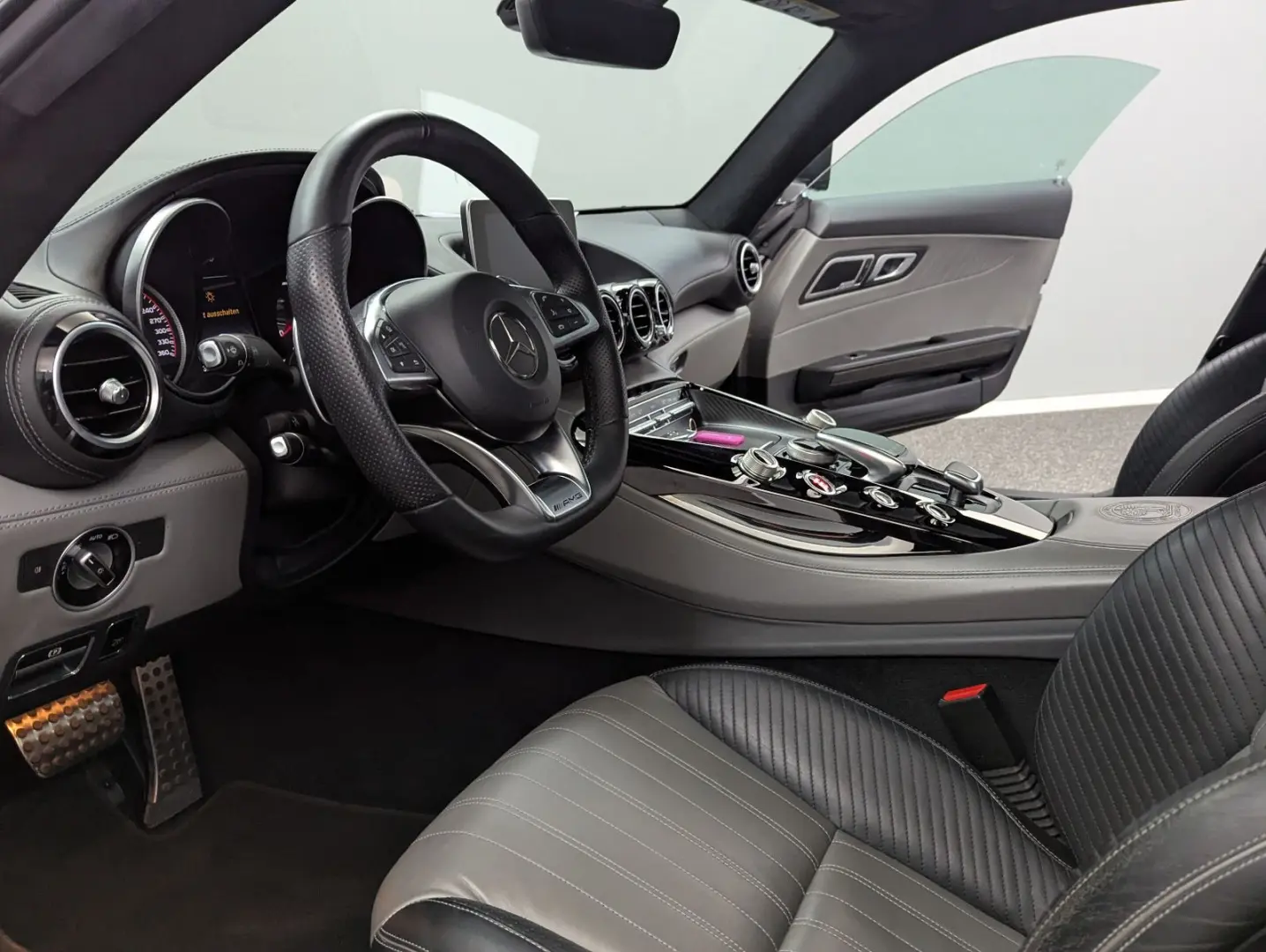 AMG GT S*2.HD*U-FREI*DEUTSCH*PANO*ORIGINAL