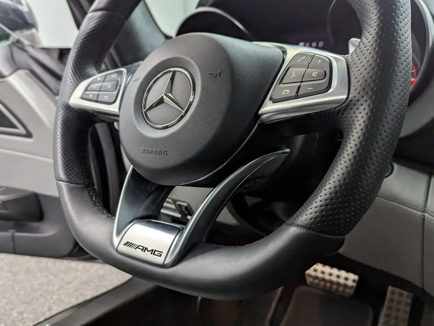 AMG GT S*2.HD*U-FREI*DEUTSCH*PANO*ORIGINAL