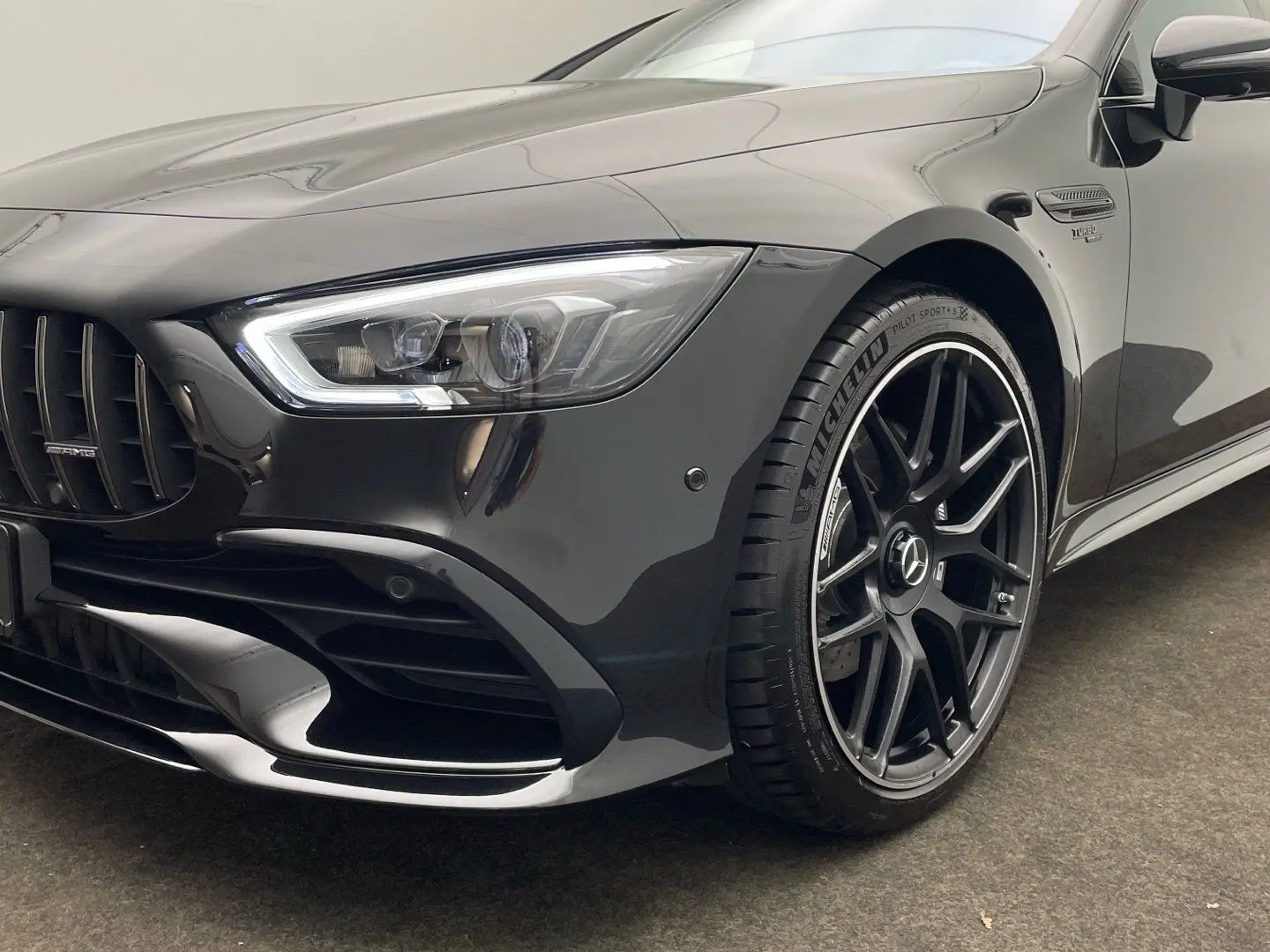 AMG GT 43 4M+ Night Perf.-Abgasanlage Multibeam